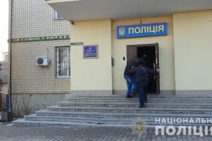 Приревновал и убил спящего друга пасынка: пьяный одессит убил мужчину из Староказачьего